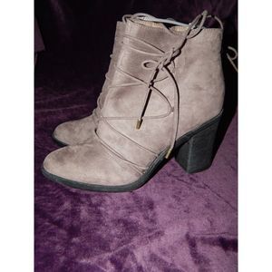New with Tags Size 10 Women's TG Tan Faux Suede Ankle Boots